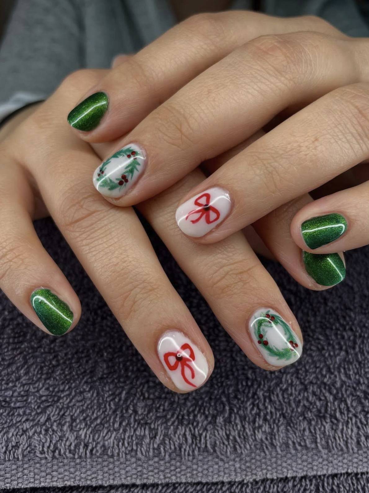 christmas-nail-design-images-salon-spa-chestertown Christmas Nail design by Melanie at Images Salon & Spa